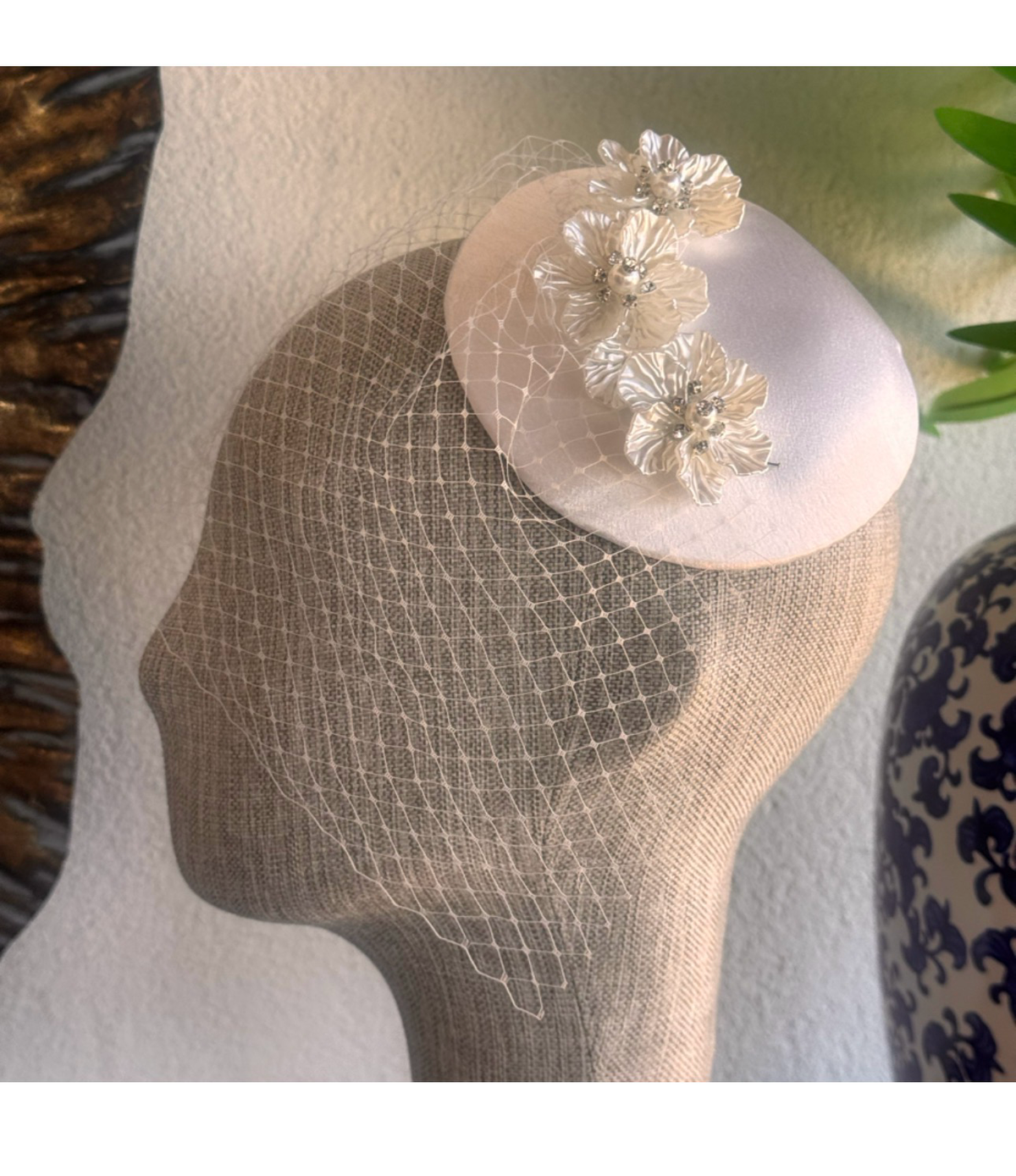 Elegant Bridal Cap with Veil 002