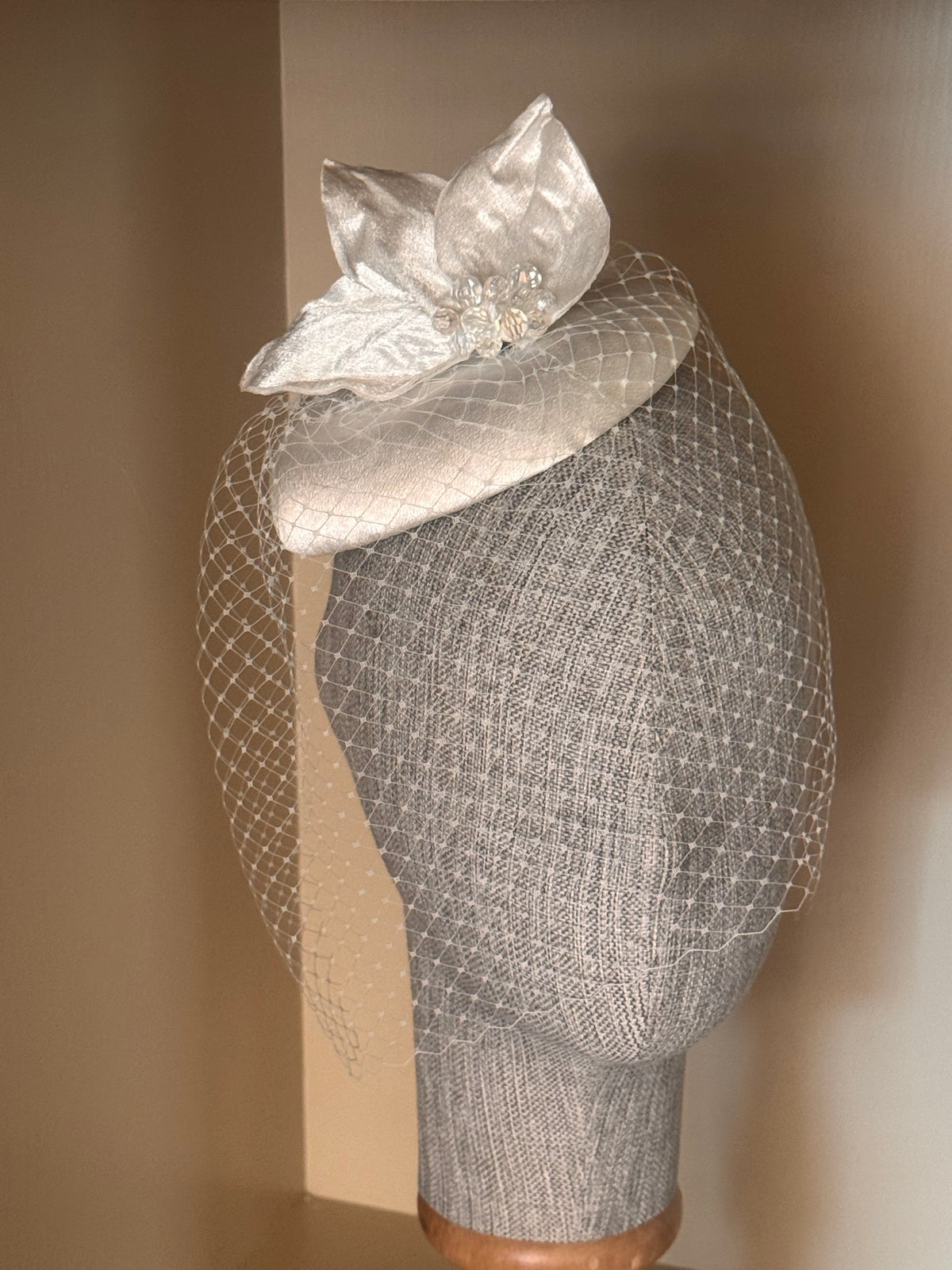 Ivory Bridal Fascinator