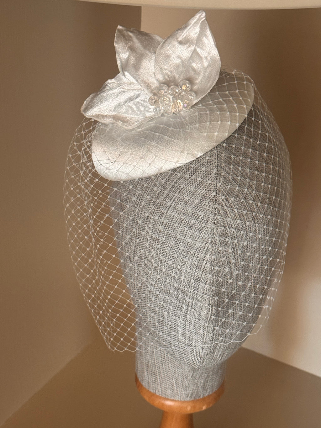 Ivory Bridal Fascinator