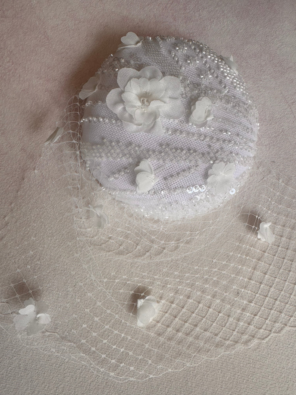 Elegant Bridal Cap with Veil 001