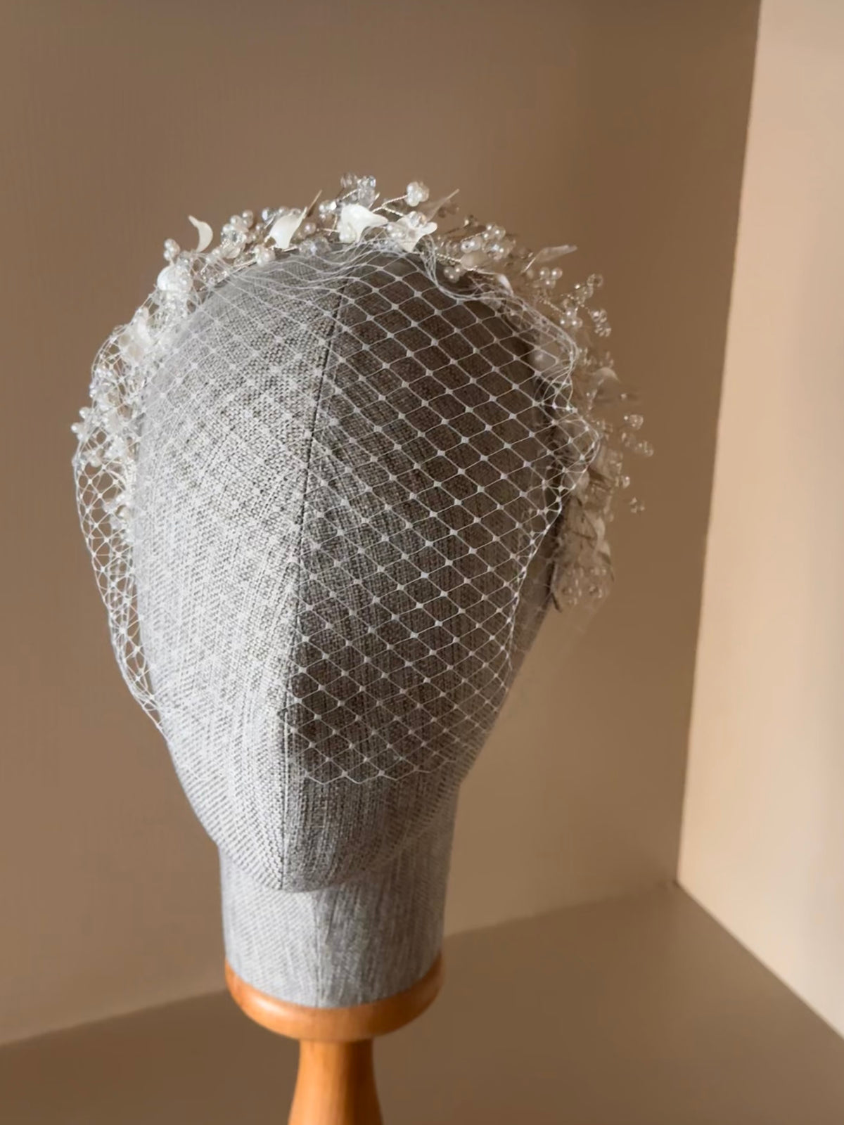 Floral Bridal Veil Headpiece 001